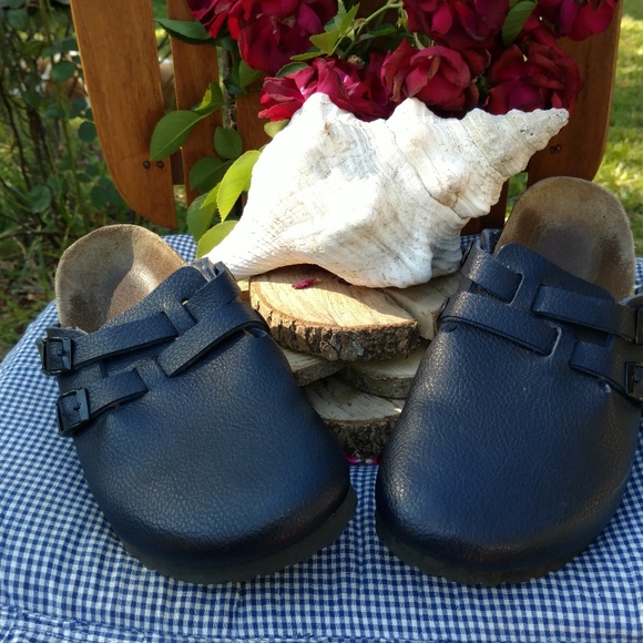 navy blue flat mules